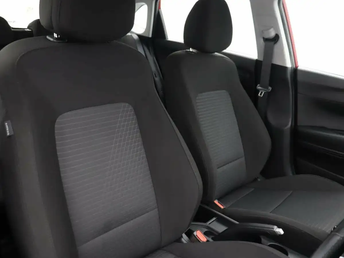 2023-hyundai-i20-10-t-gdi-se-connect-eclutch-imt-big-9