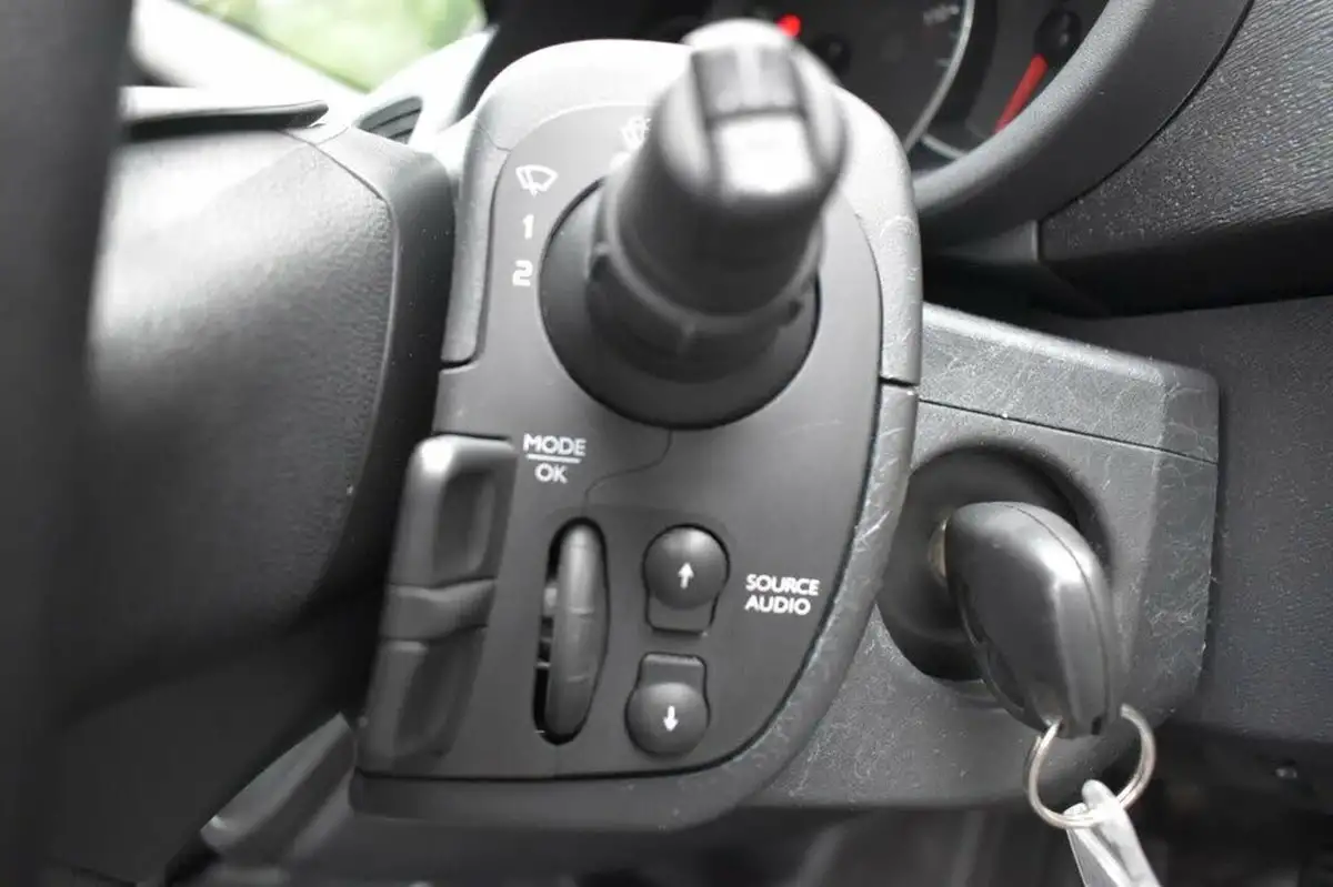 2019-renault-kangoo-maxi-15dci-ll21-energy-dci-95-maxi-business-eu6dt-panel-big-13