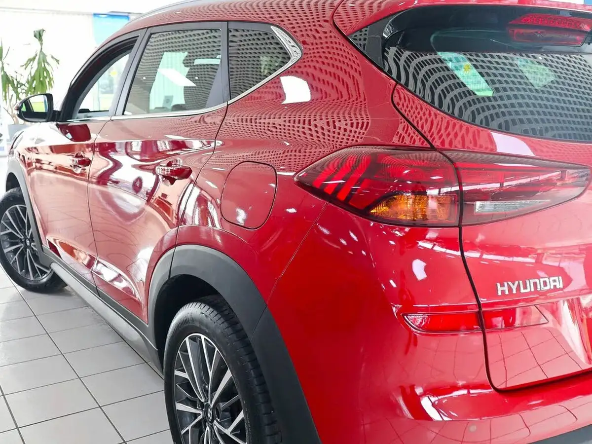 2018-hyundai-tucson-16-gdi-premium-big-12