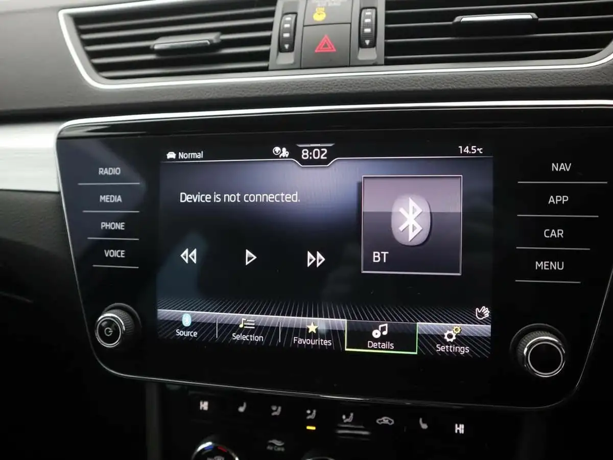 2023-skoda-superb-15-tsi-se-technology-hatchback-dsg-big-12