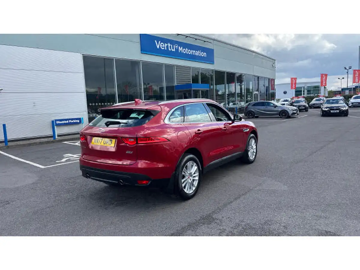 2017-jaguar-f-pace-20-i4d-portfolio-240ps-awd-ss-auto-big-49