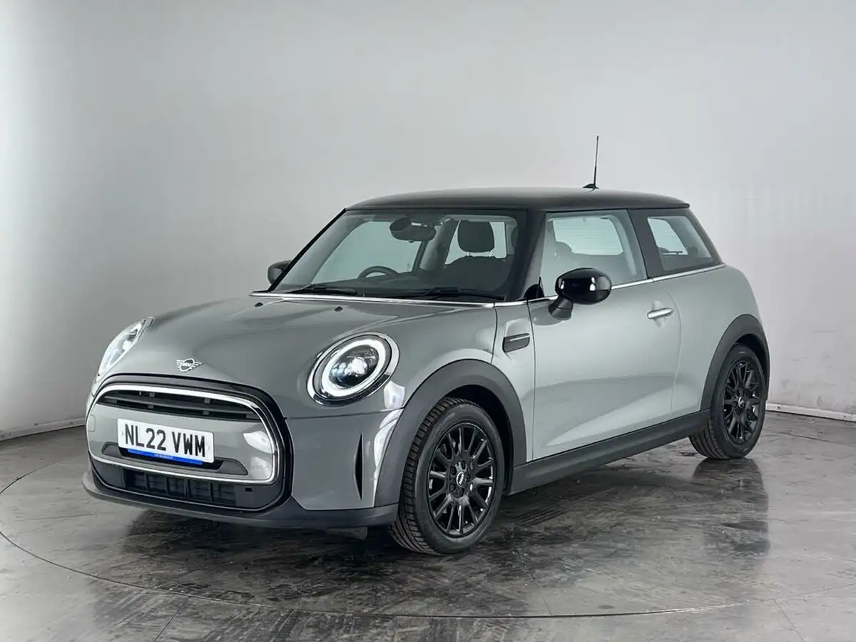 2022-mini-cooper-15-cooper-classic-hatchback-3d-big-1