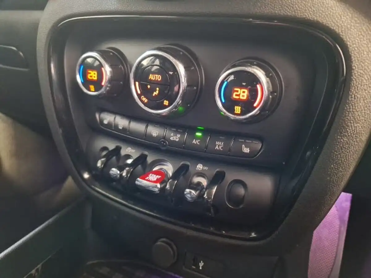 2021-mini-clubman-15-cooper-classic-auto-big-17