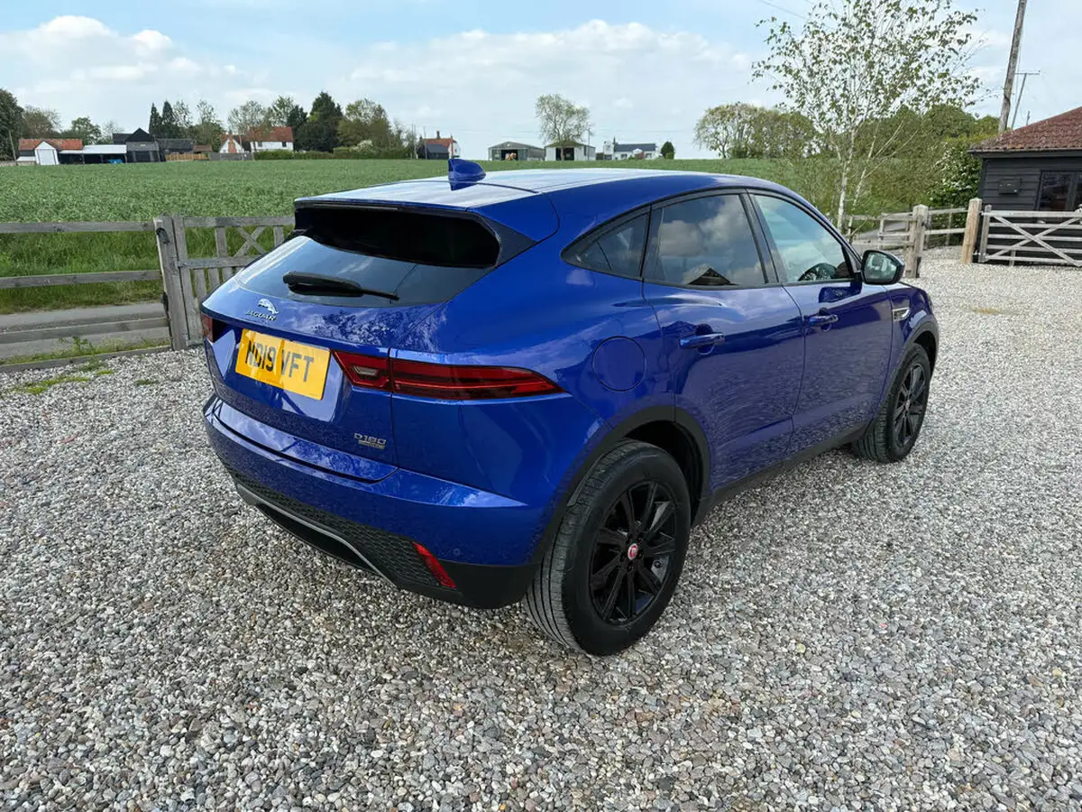 2018-jaguar-e-pace-20-i4d-s-awd-ss-auto-big-3