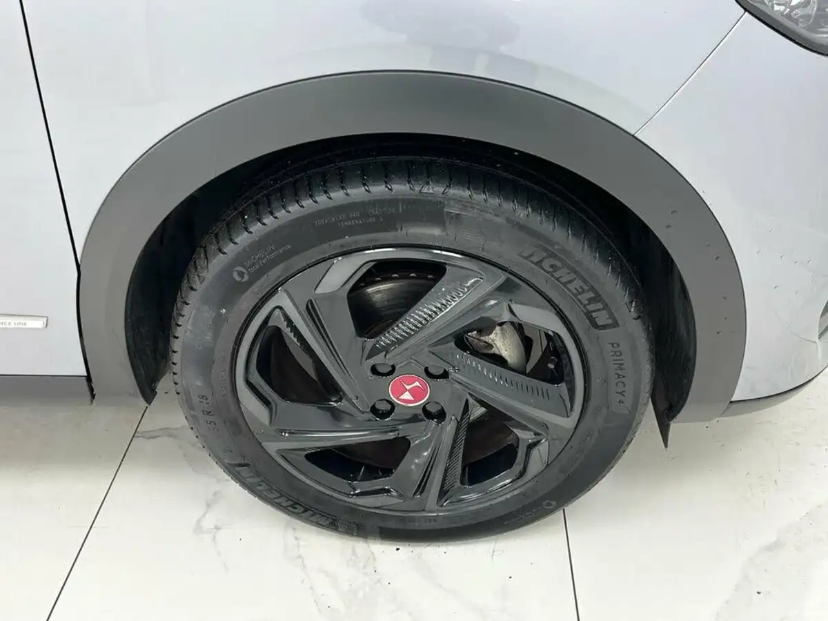 2021-ds-ds-3-crossback-e-tense-performance-line-big-14