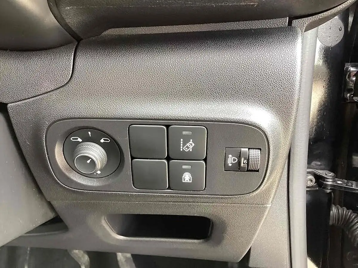 2020-citroen-c3-12-puretech-origins-83ps-big-24