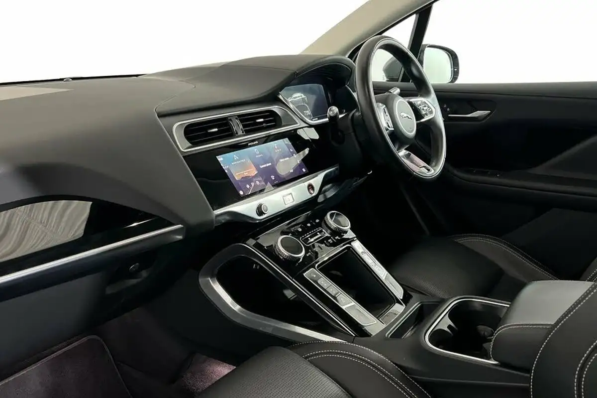 2021-jaguar-i-pace-ev400-se-big-6