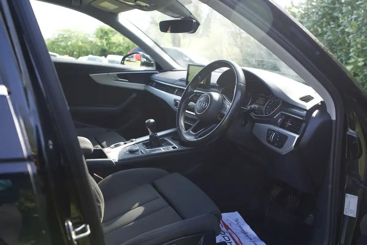 2016-audi-a4-avant-20tdi-ultra-sport-150ps-big-44
