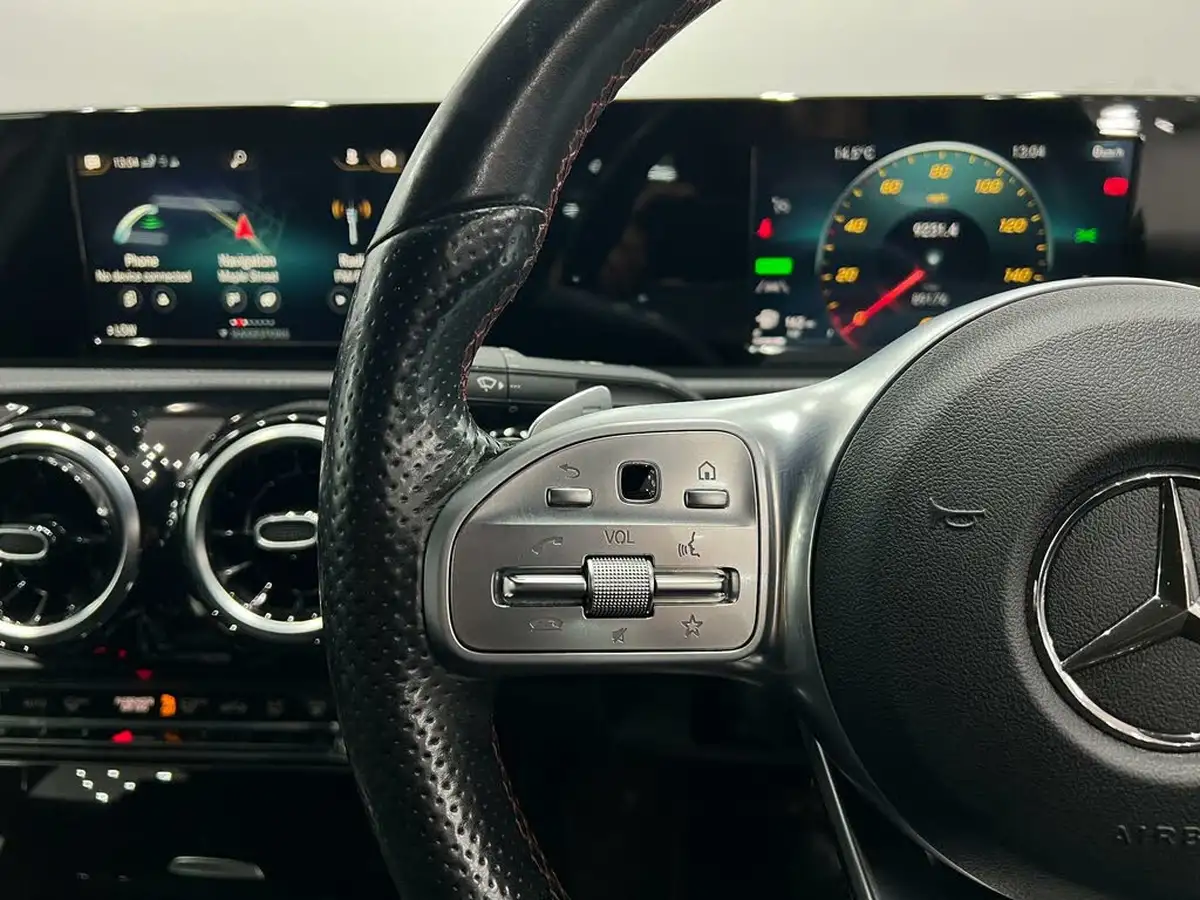 2020-mercedes-benz-a-class-13-a250e-amg-line-saloon-4d-big-48
