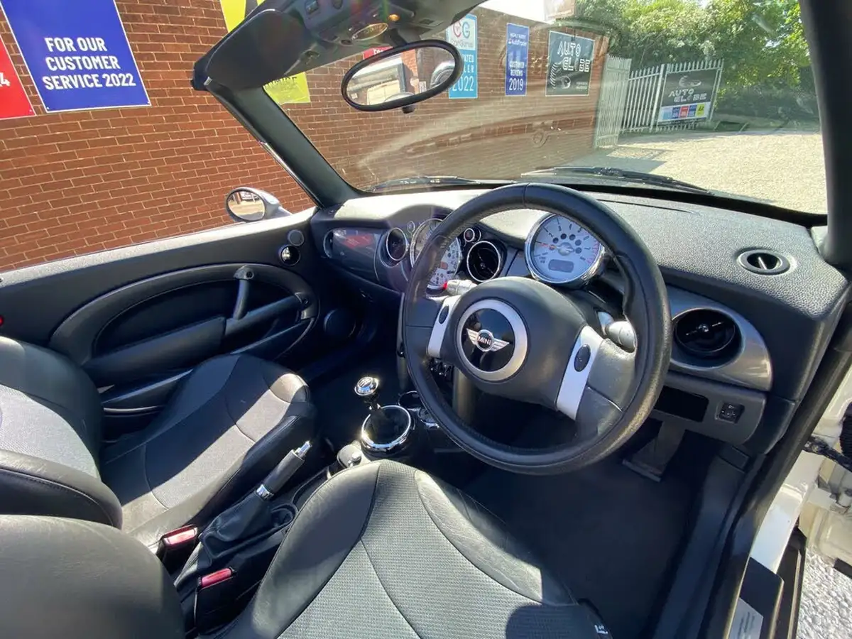2007-mini-cooper-16-one-90bhp-convertible-2d-big-6