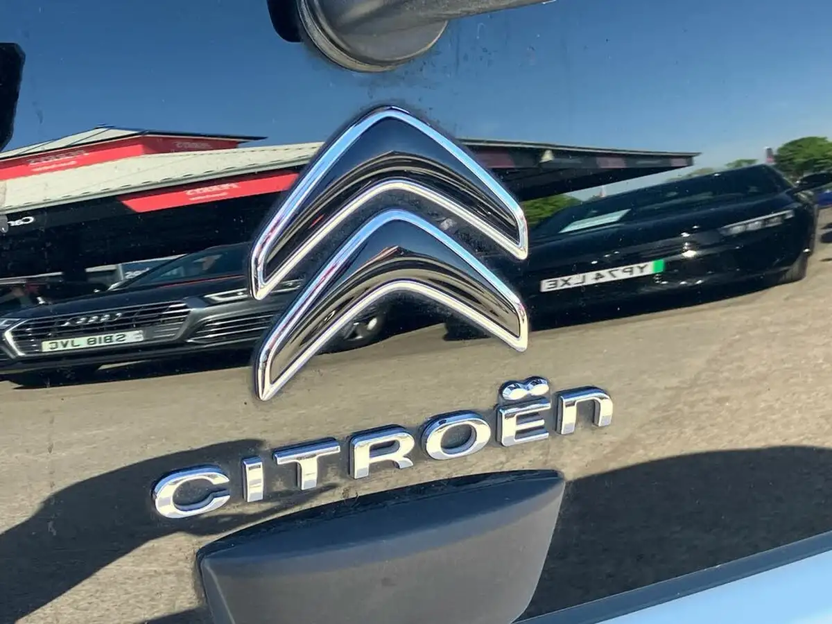 2021-citroen-c1-10-vti-shine-5d-big-20