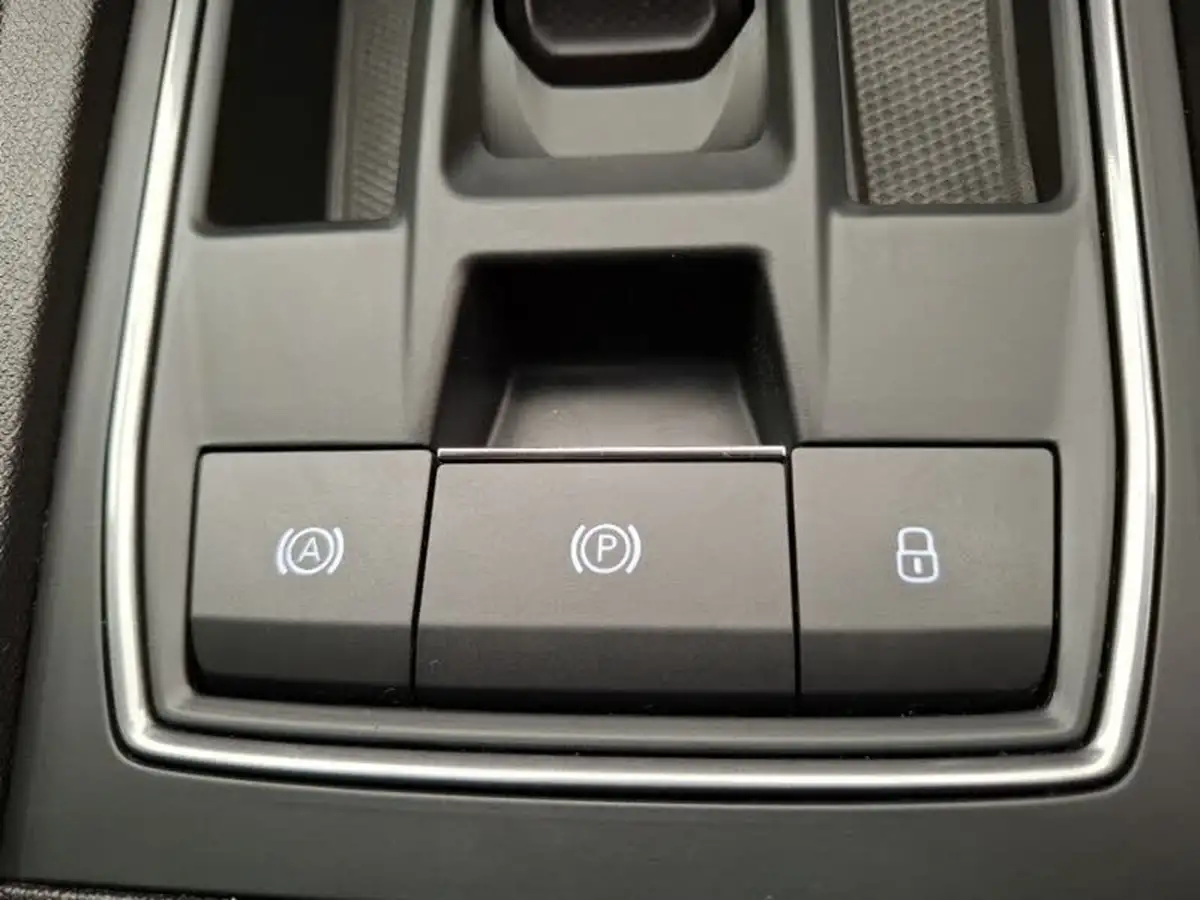 2021-cupra-formentor-14-e-hybrid-vz2-big-15