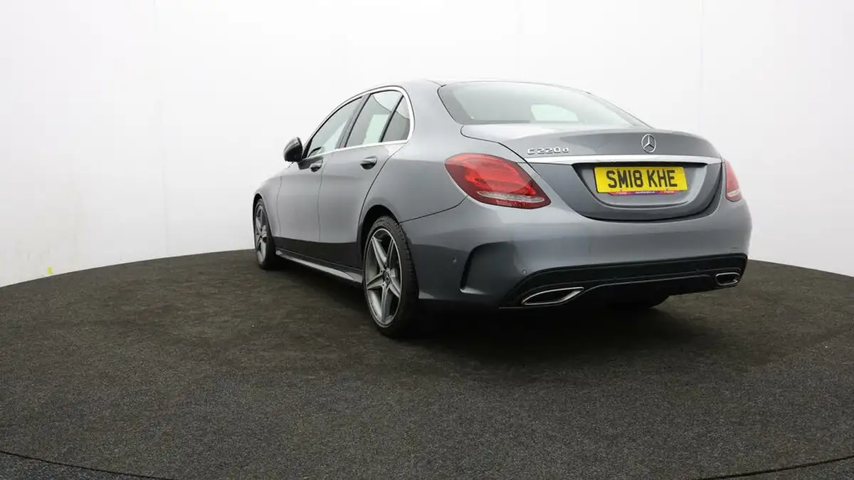 2018-mercedes-benz-c-class-21d-c220d-amg-line-ss-saloon-4d-9g-tronic-plus-big-71