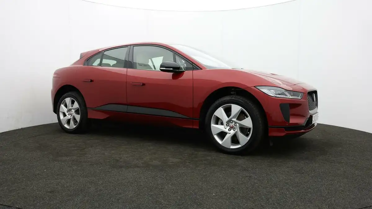 2022-jaguar-i-pace-ev400-se-big-37