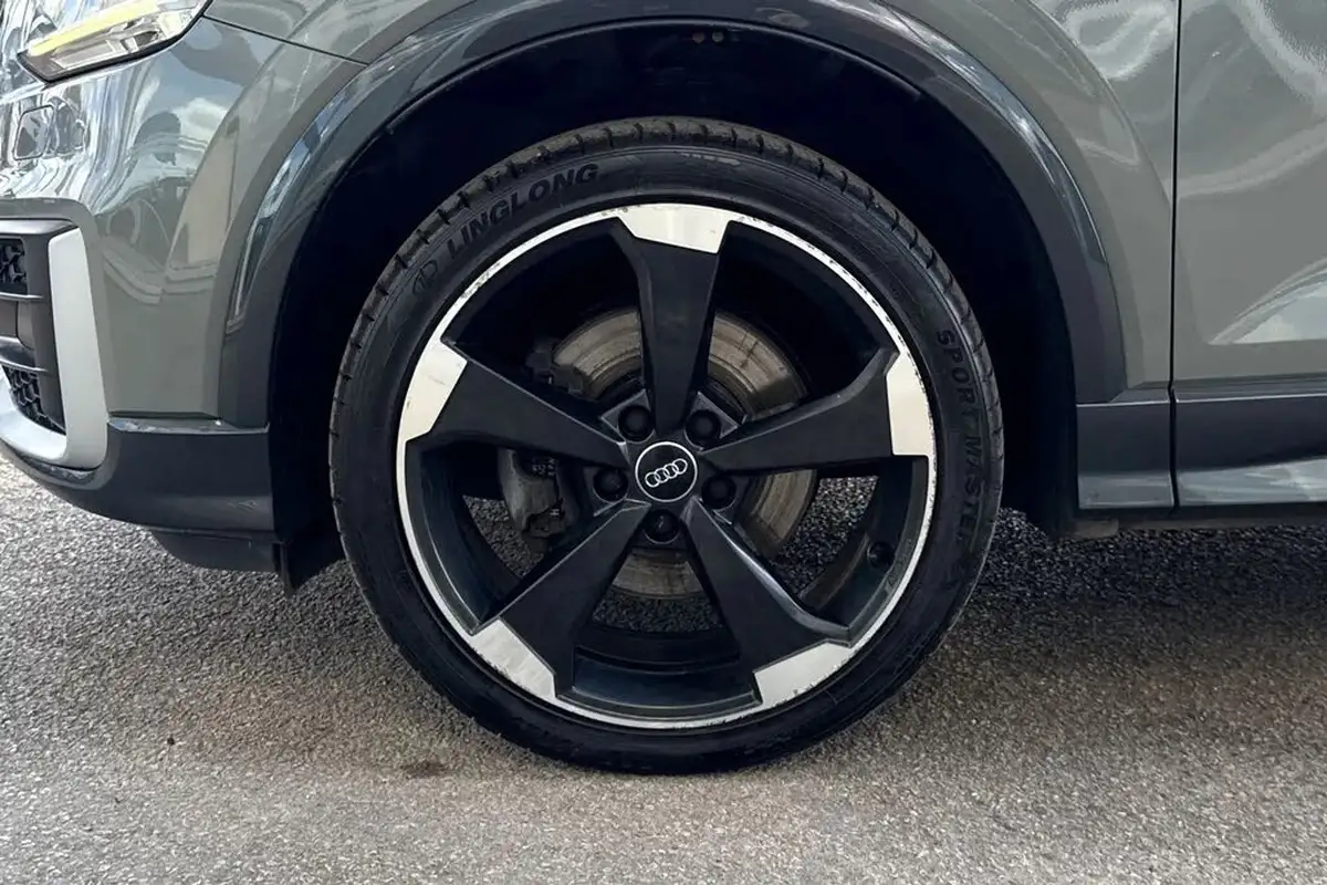 2018-audi-q2-14-tfsi-edition-1-big-10