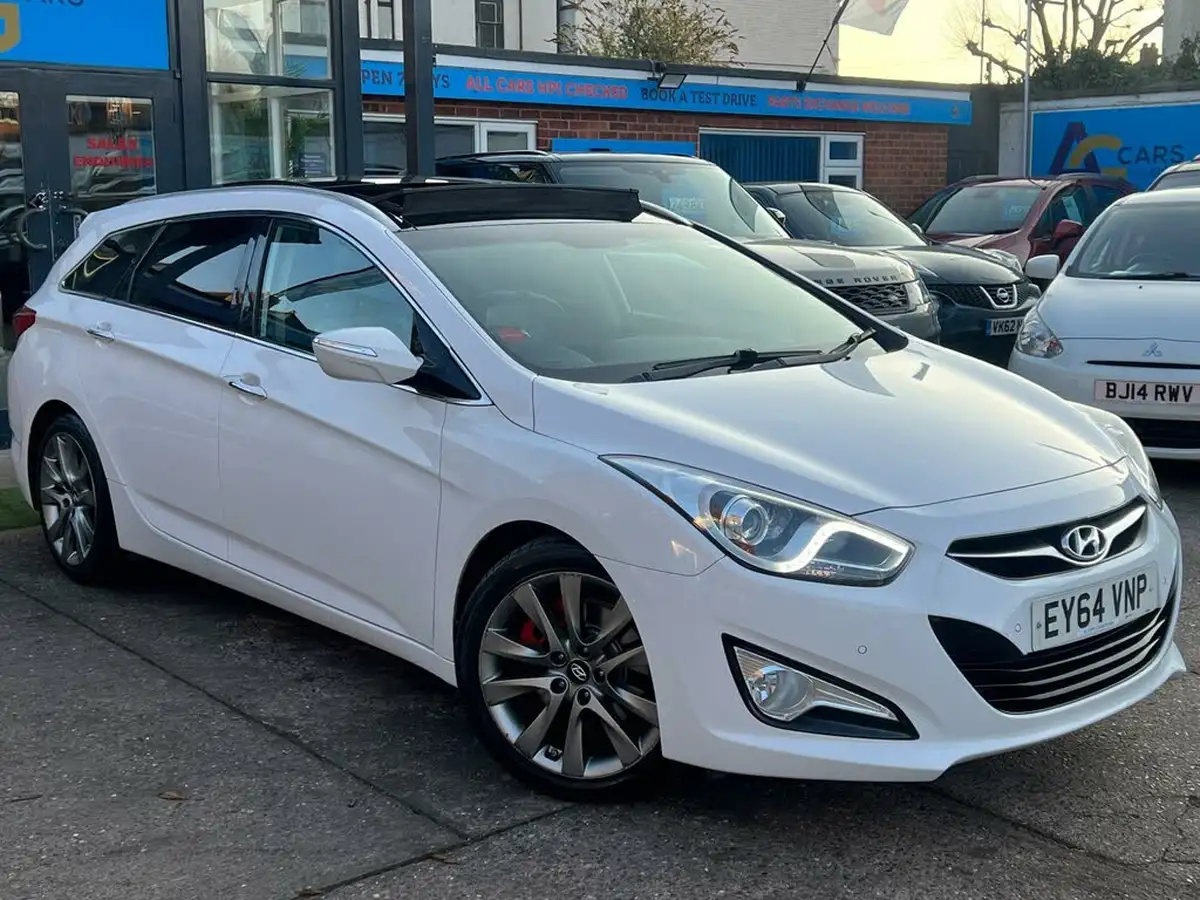 2015-hyundai-i40-17td-premium-estate-5d-auto-big-13