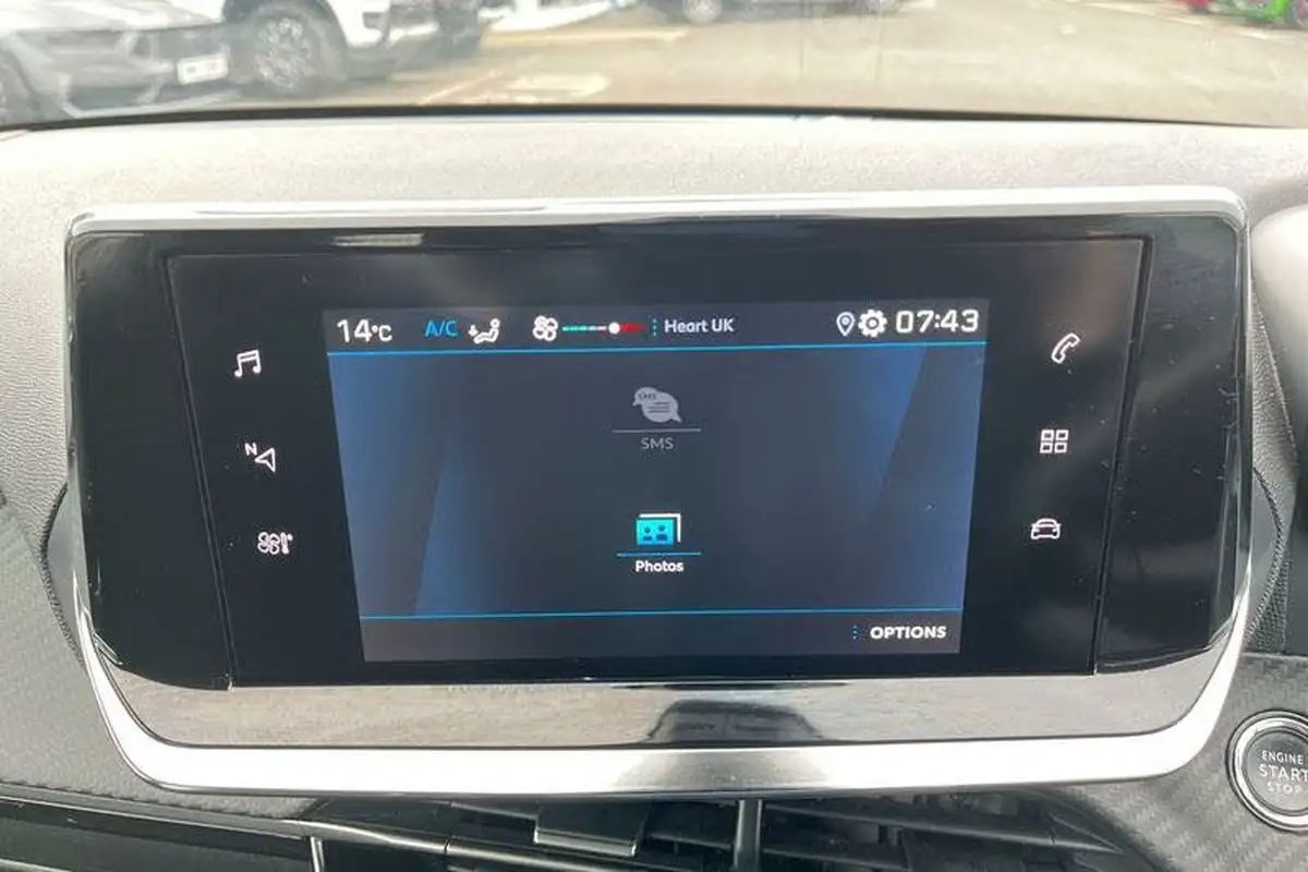 2022-peugeot-208-12-puretech-active-premium-100bhp-big-35