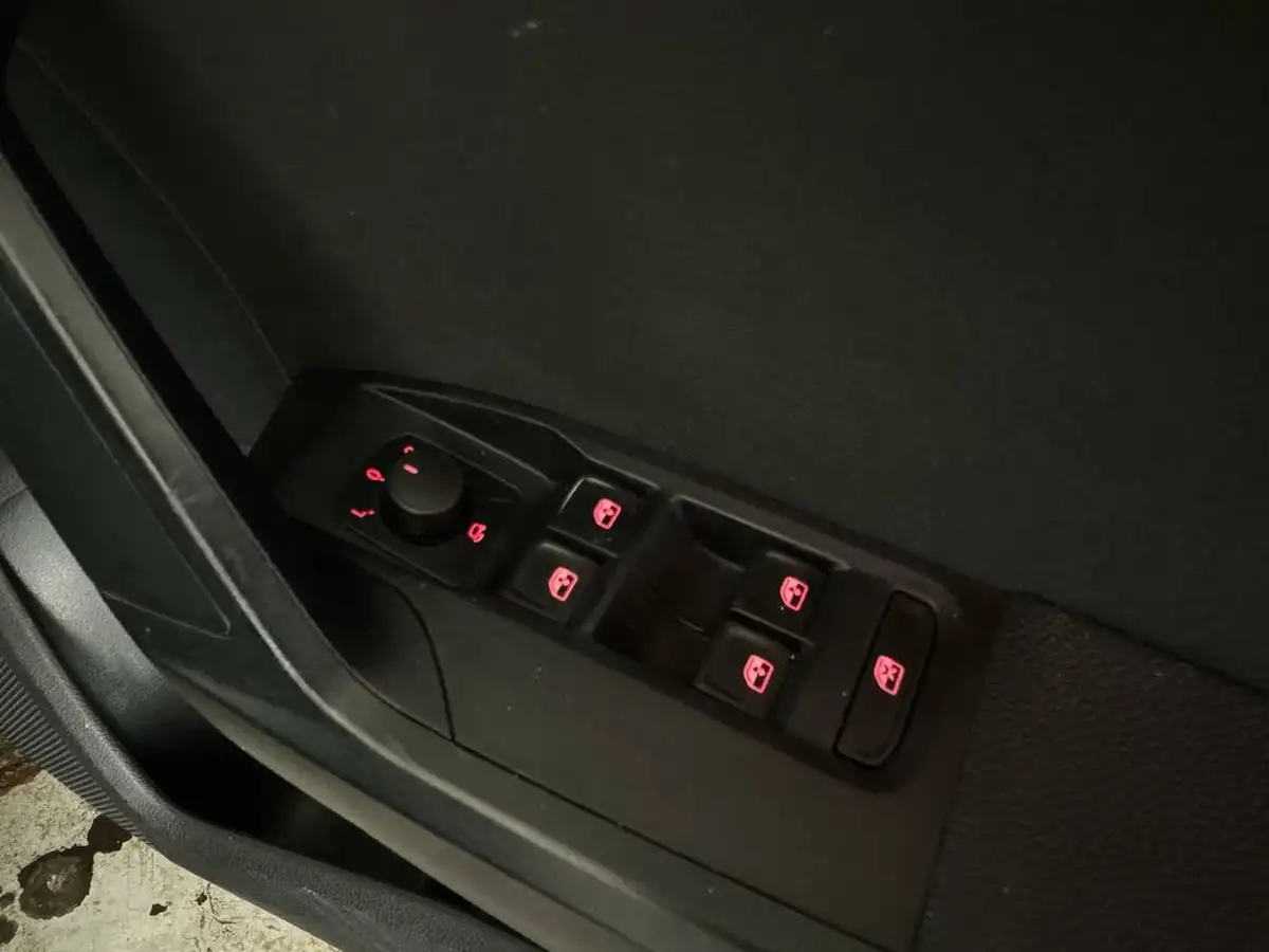 2023-seat-arona-10-tsi-fr-big-16