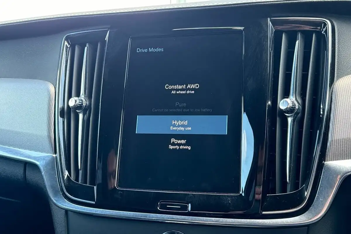 2020-volvo-v90-20-t6-r-design-big-25