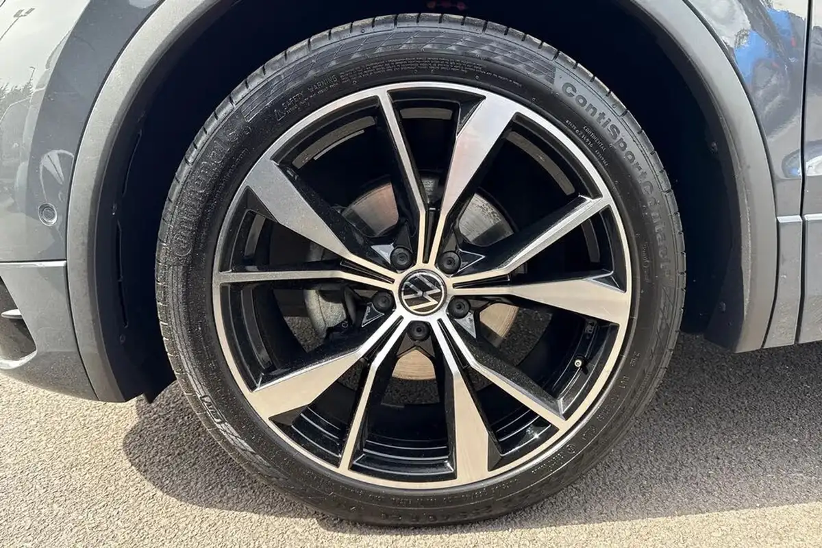 2024-volkswagen-tiguan-20tdi-r-line-edition-big-11