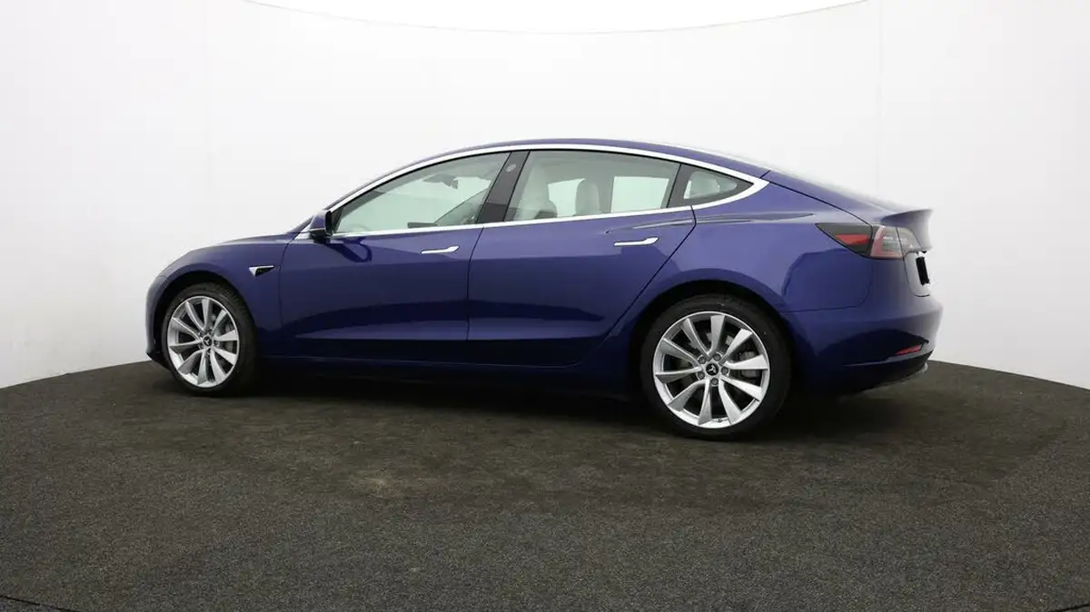 2020-tesla-model-3-e-standard-plus-big-63