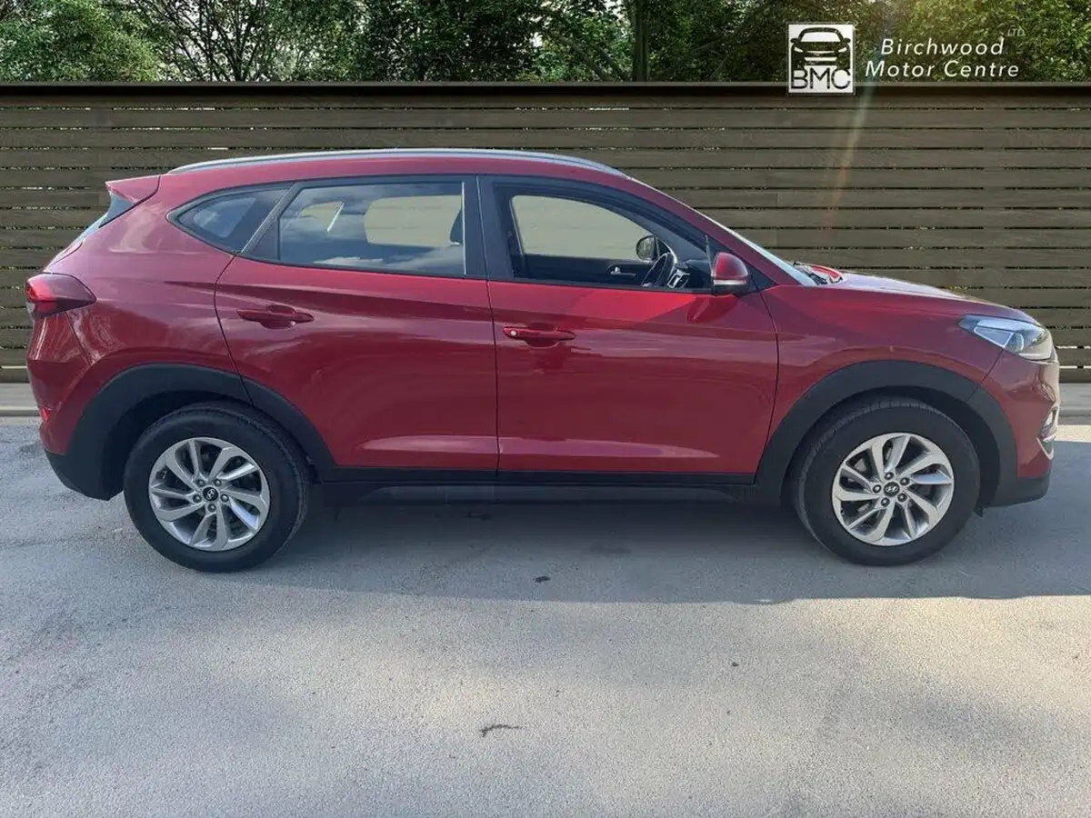 2017-hyundai-tucson-17crdi-blue-drive-se-141ps-dct-big-7