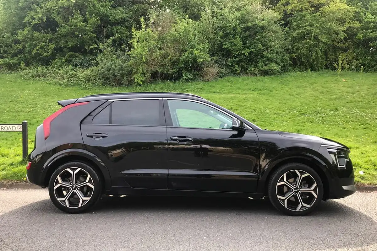 2022-kia-niro-16-gdi-139bhp-hev-132kwh-big-5