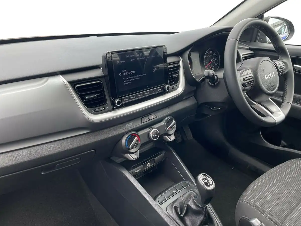 2022-kia-stonic-10-t-gdi-2-big-6