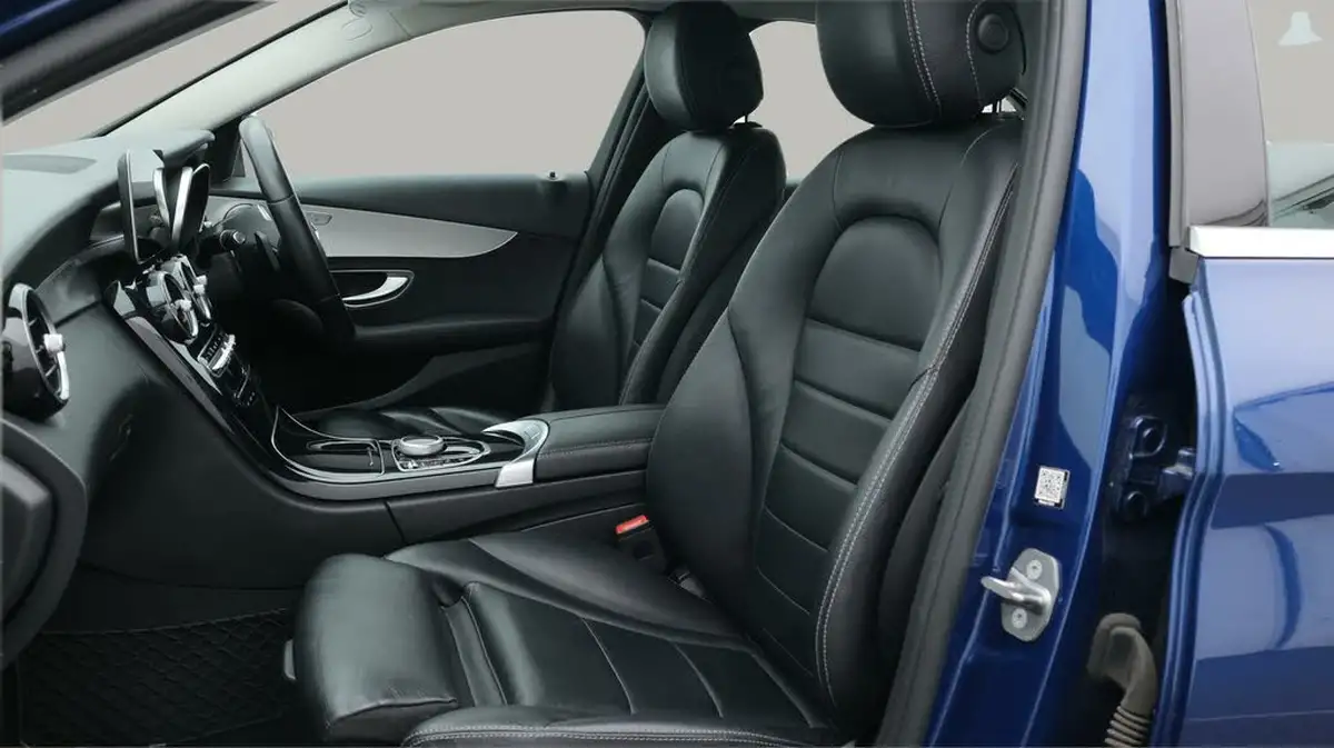 2020-mercedes-benz-c-class-15-c200-sport-ss-saloon-4d-big-14