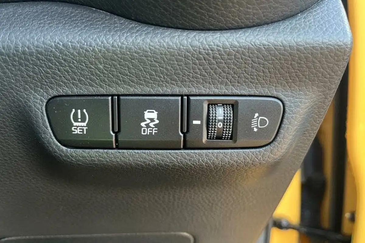 2023-kia-picanto-10-2-auto-seq-big-27