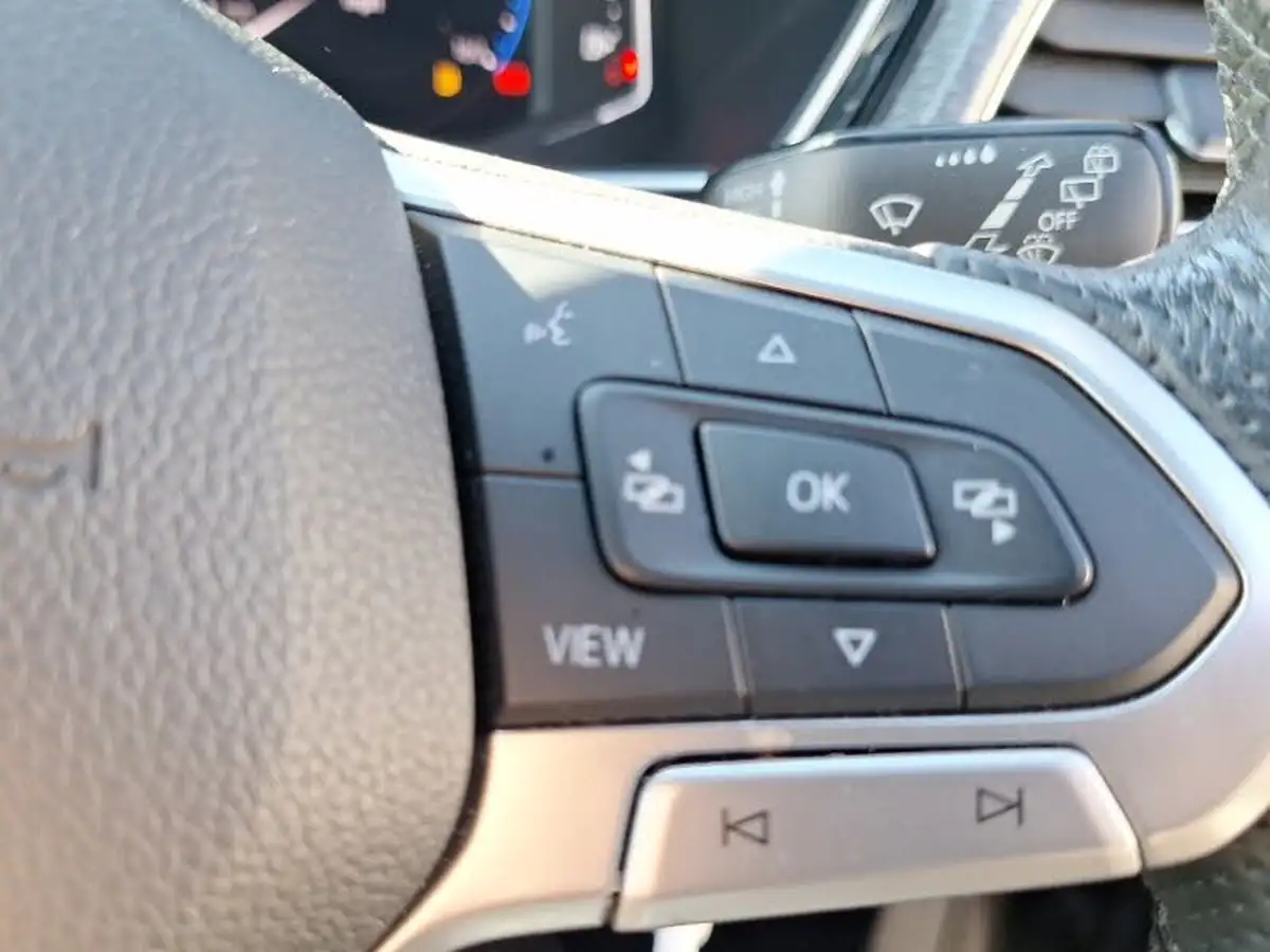 2020-volkswagen-t-cross-10-tsi-r-line-115ps-big-16