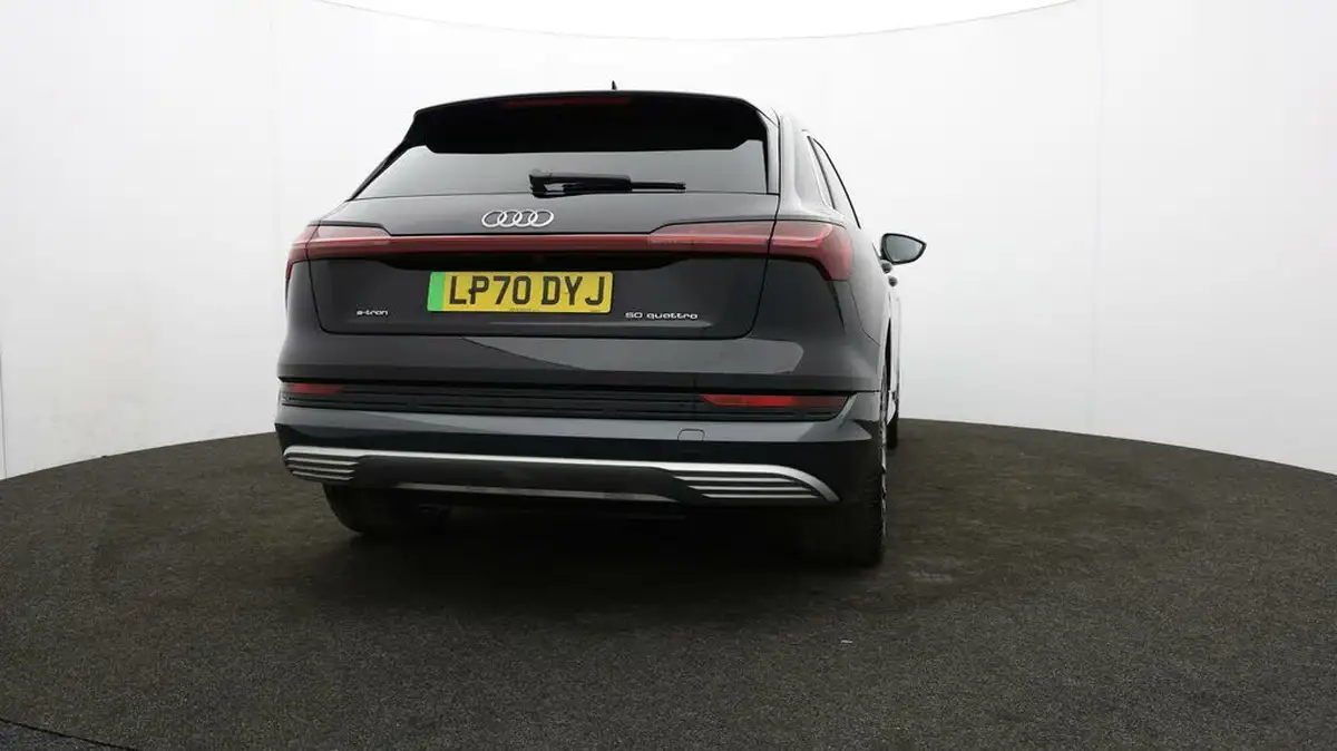 2021-audi-e-tron-50e-sport-station-wagon-big-67