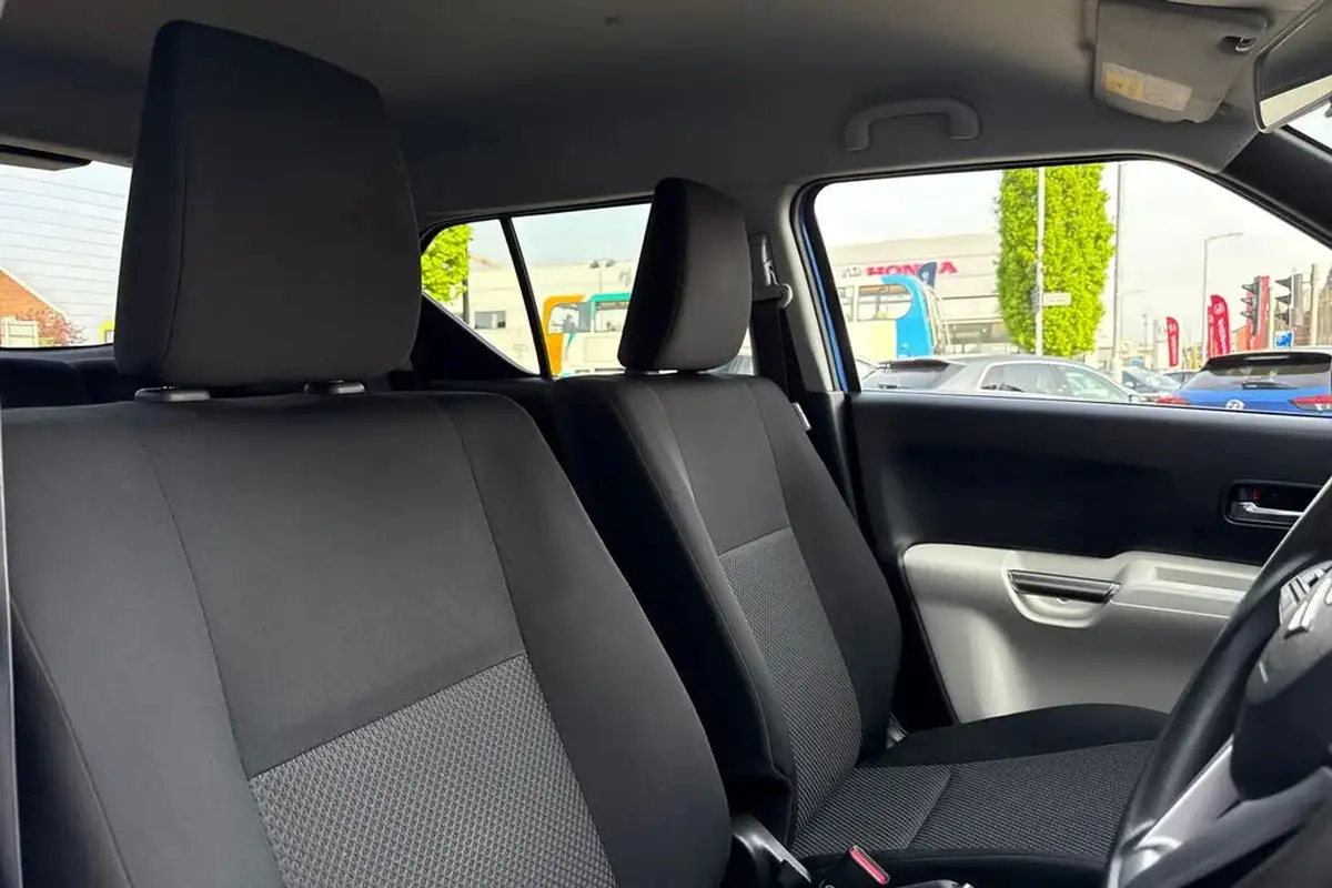 2017-suzuki-ignis-12-dualjet-sz-t-big-22