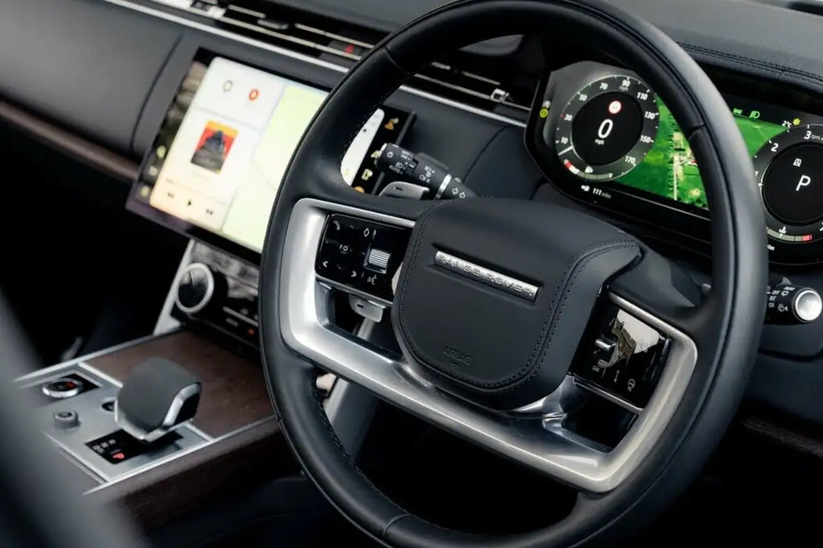 2023-land-rover-range-rover-30-p400-autobiography-big-39