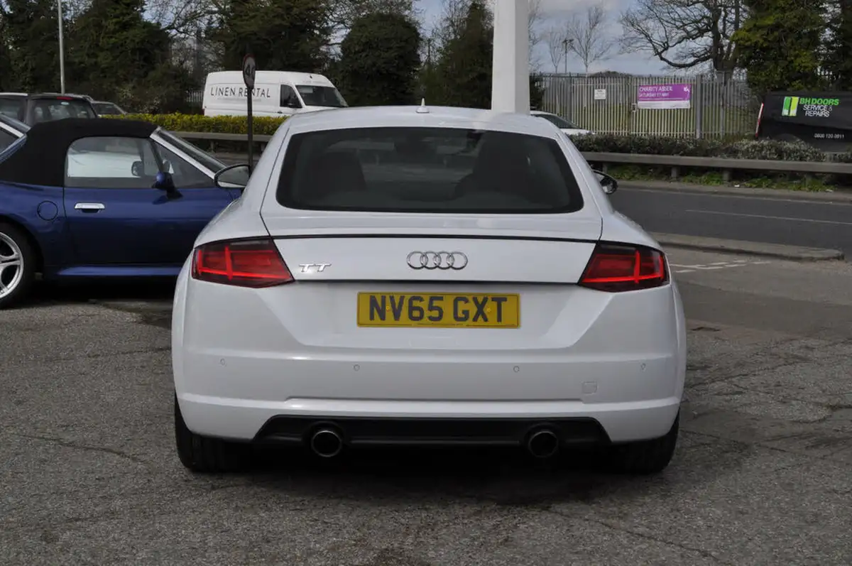 2015-audi-tt-coupe-20-tfsi-sport-ss-big-1