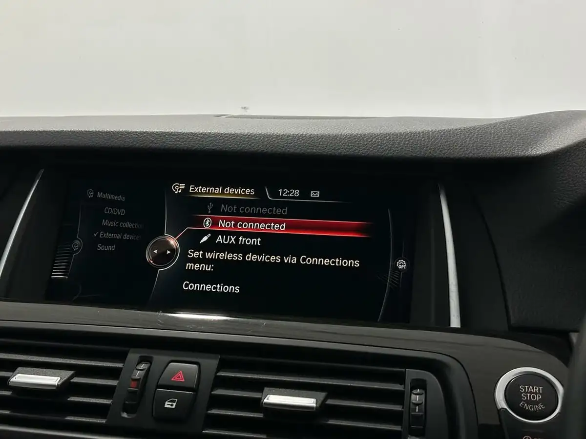 2015-bmw-5-series-20td-520d-m-sport-190bhp-saloon-4d-auto-big-23