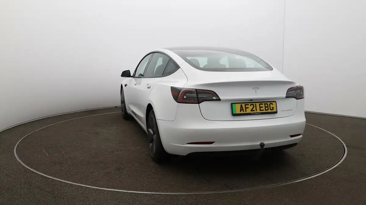 2021-tesla-model-3-e-long-range-4x4-big-51