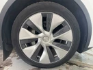 2023-tesla-model-y-e-long-range-small-24
