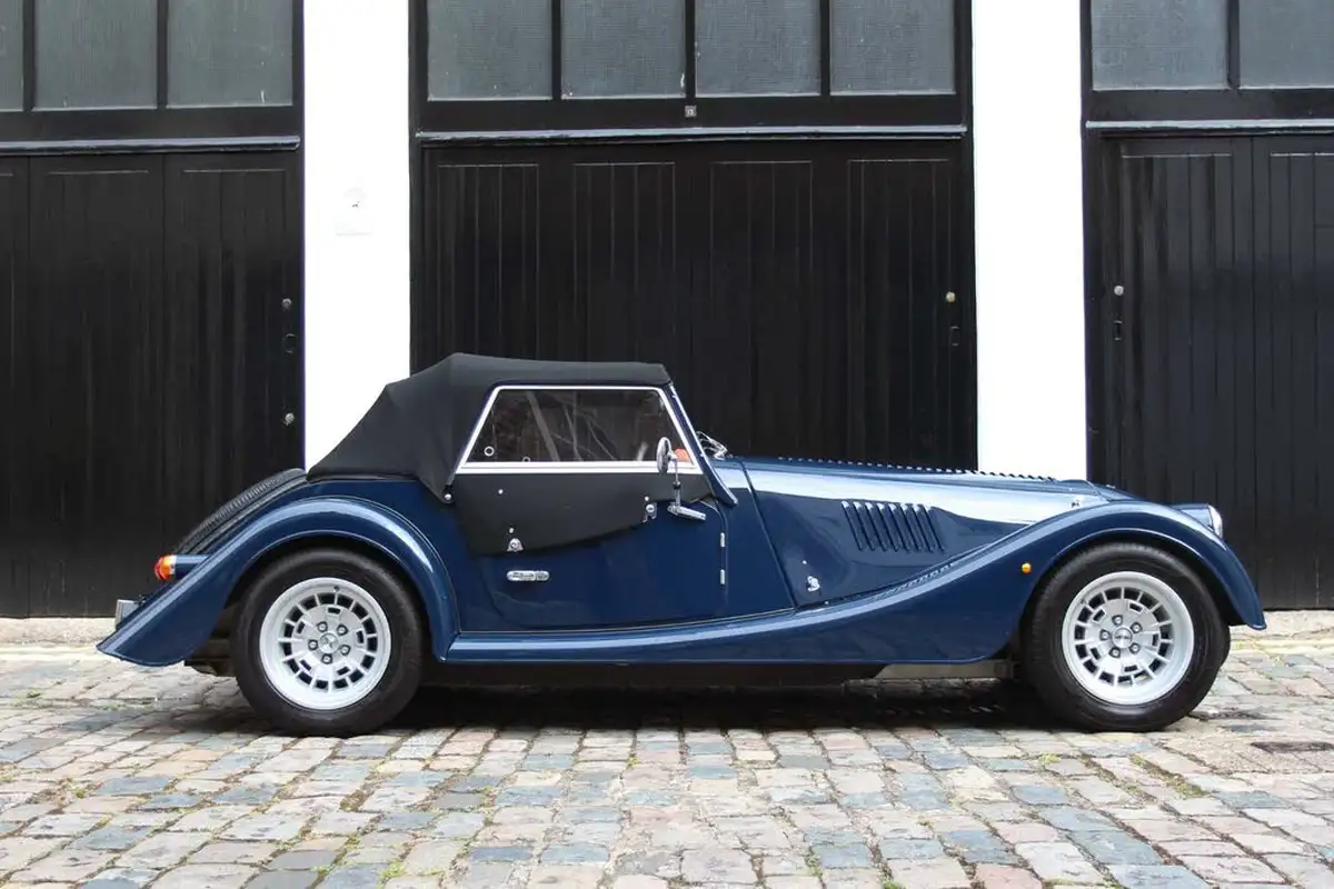 2022-morgan-plus-4-20-auto-big-1