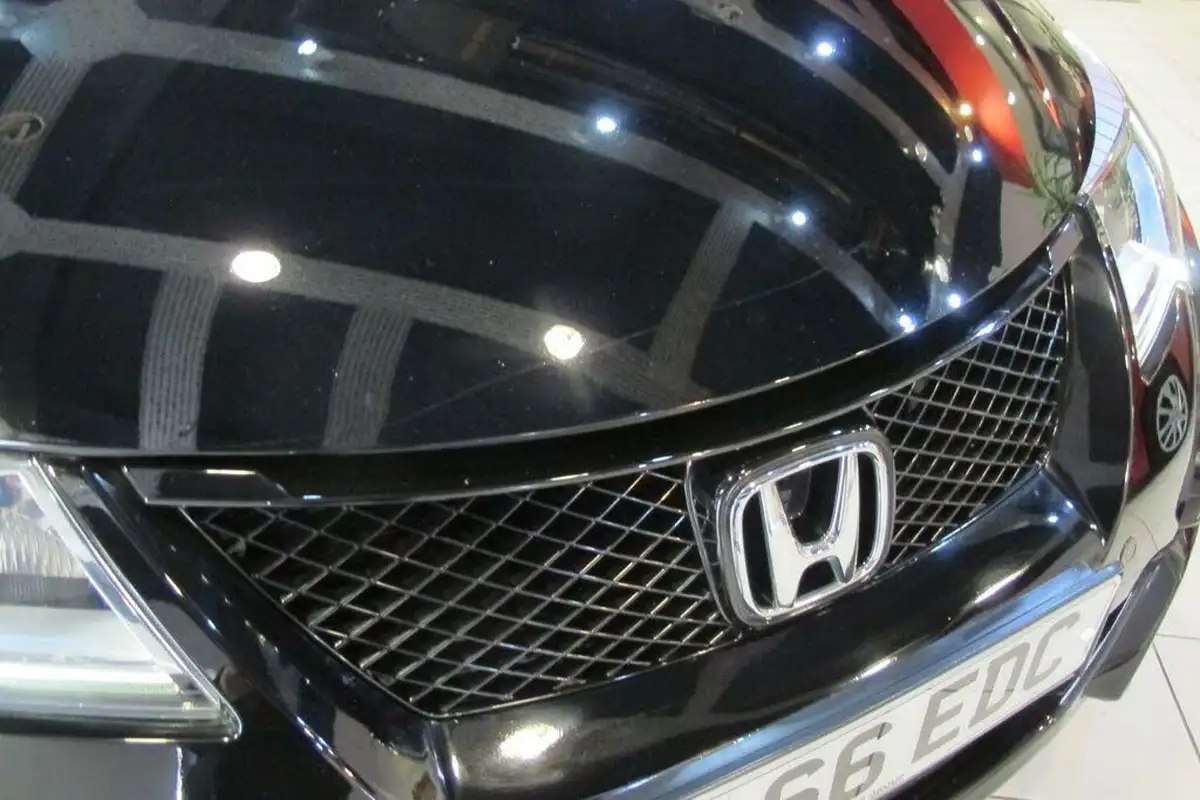 2016-honda-civic-14-i-vtec-se-plus-navi-big-41