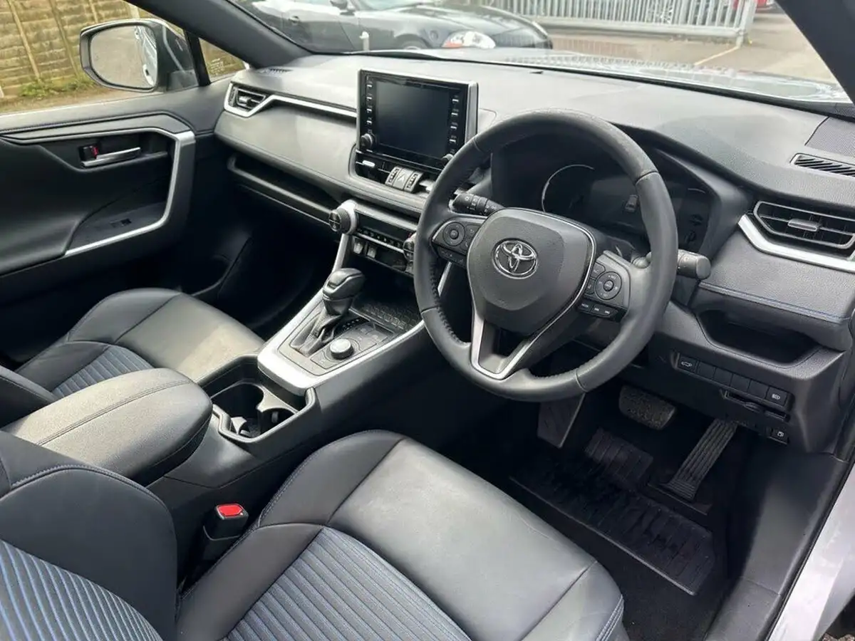 2019-toyota-rav4-25-vvt-i-dynamic-219bhp-big-11