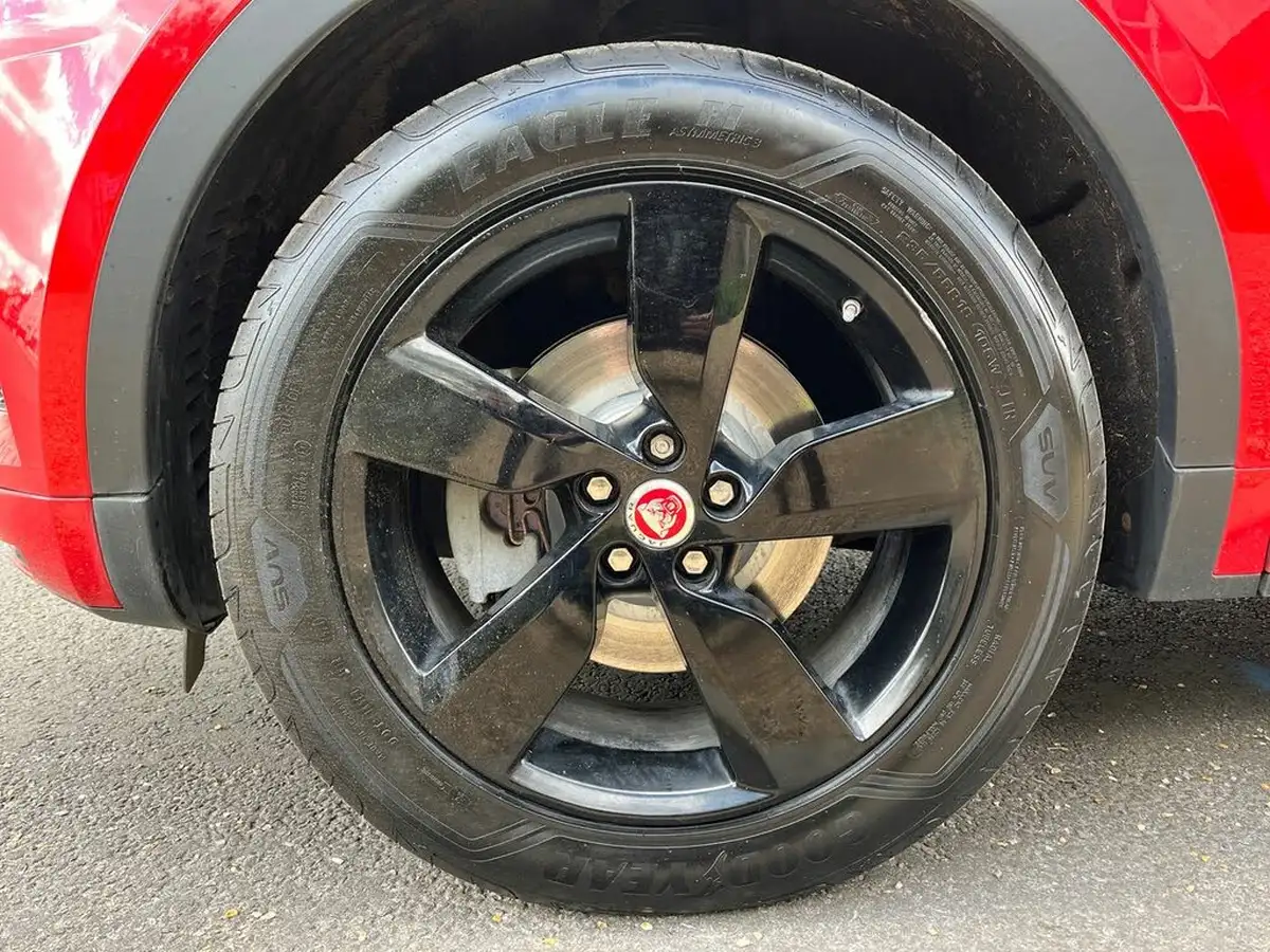 2019-jaguar-e-pace-20-i4d-r-dynamic-s-180ps-awd-auto-big-14