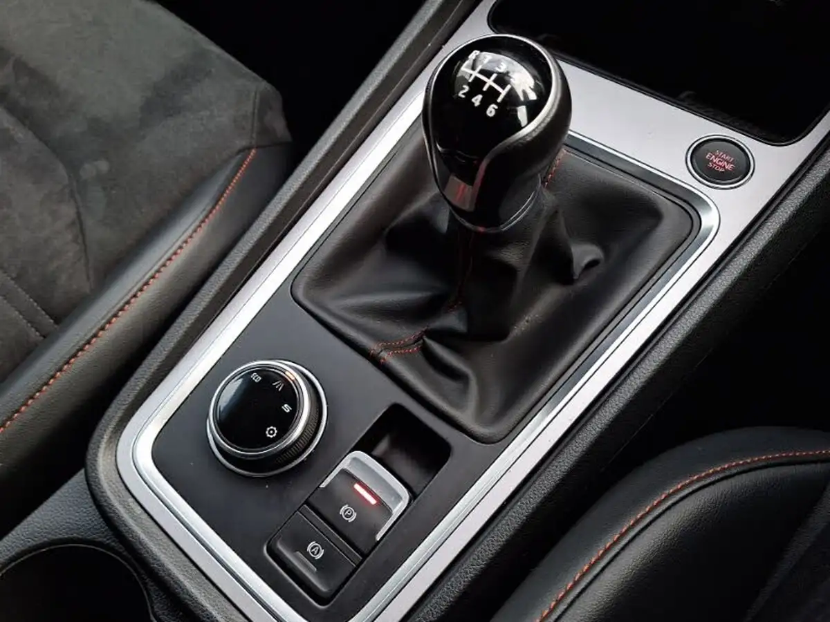 2023-seat-ateca-15-ecotsi-fr-big-17