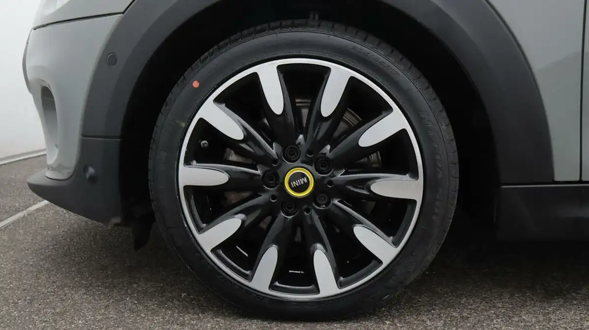 2021-mini-cooper-e-cooper-s-3-big-18