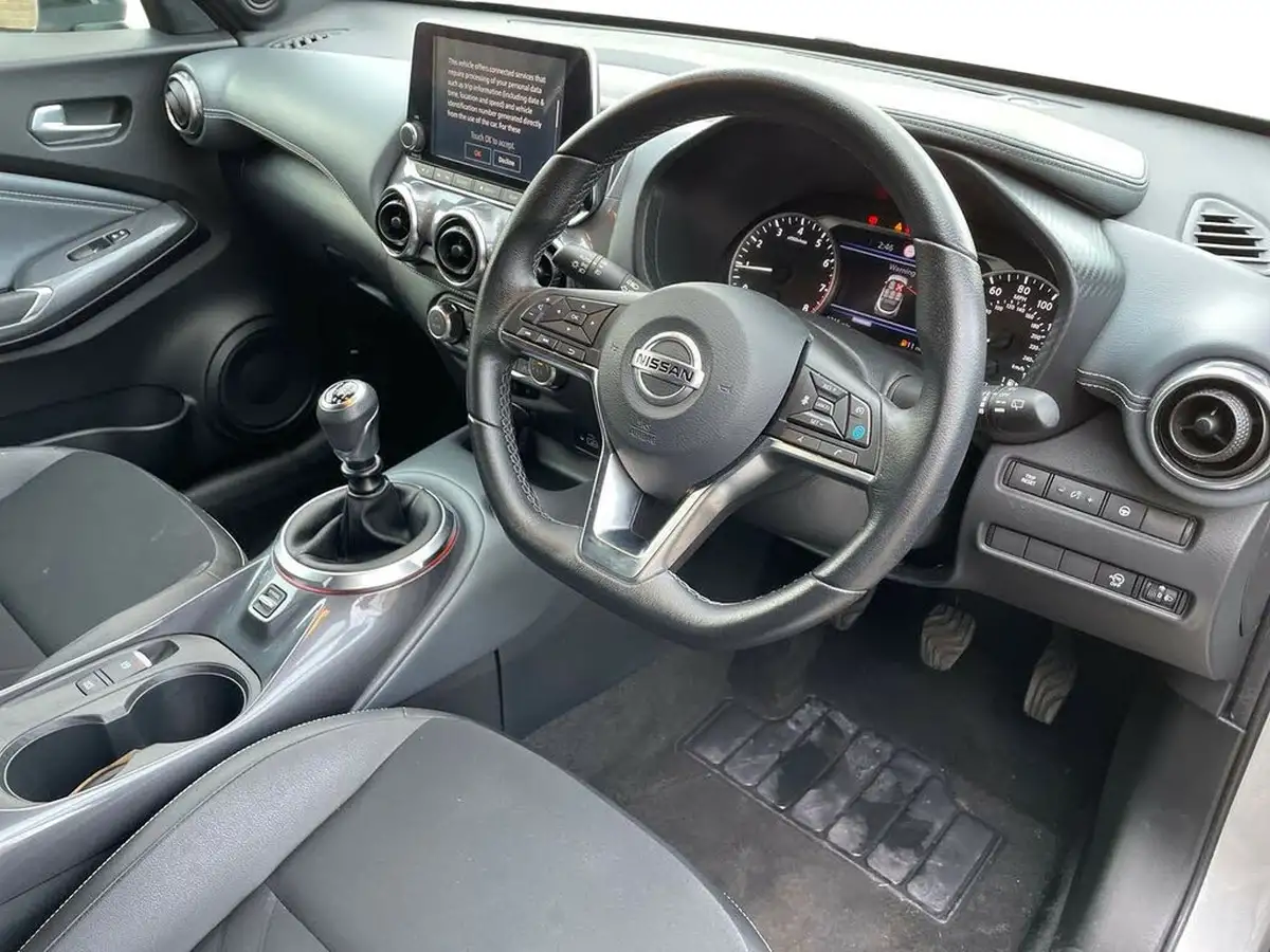2021-nissan-juke-10-dig-t-tekna-big-14