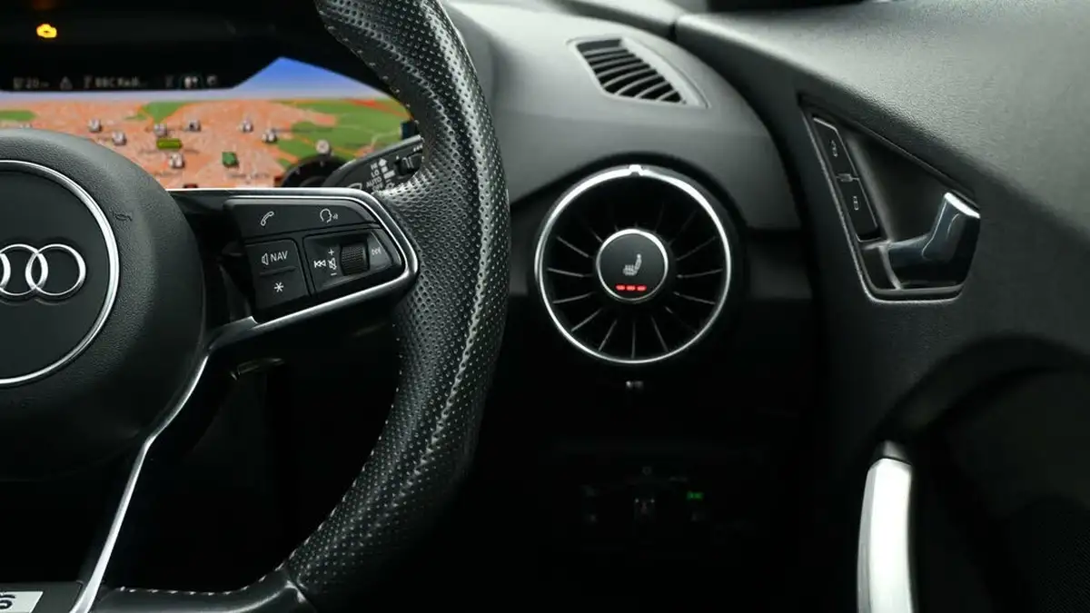 2021-audi-tt-coupe-20-45-tfsi-s-line-big-18