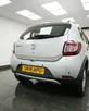 2013-dacia-sandero-stepway-09-laureate-small-5