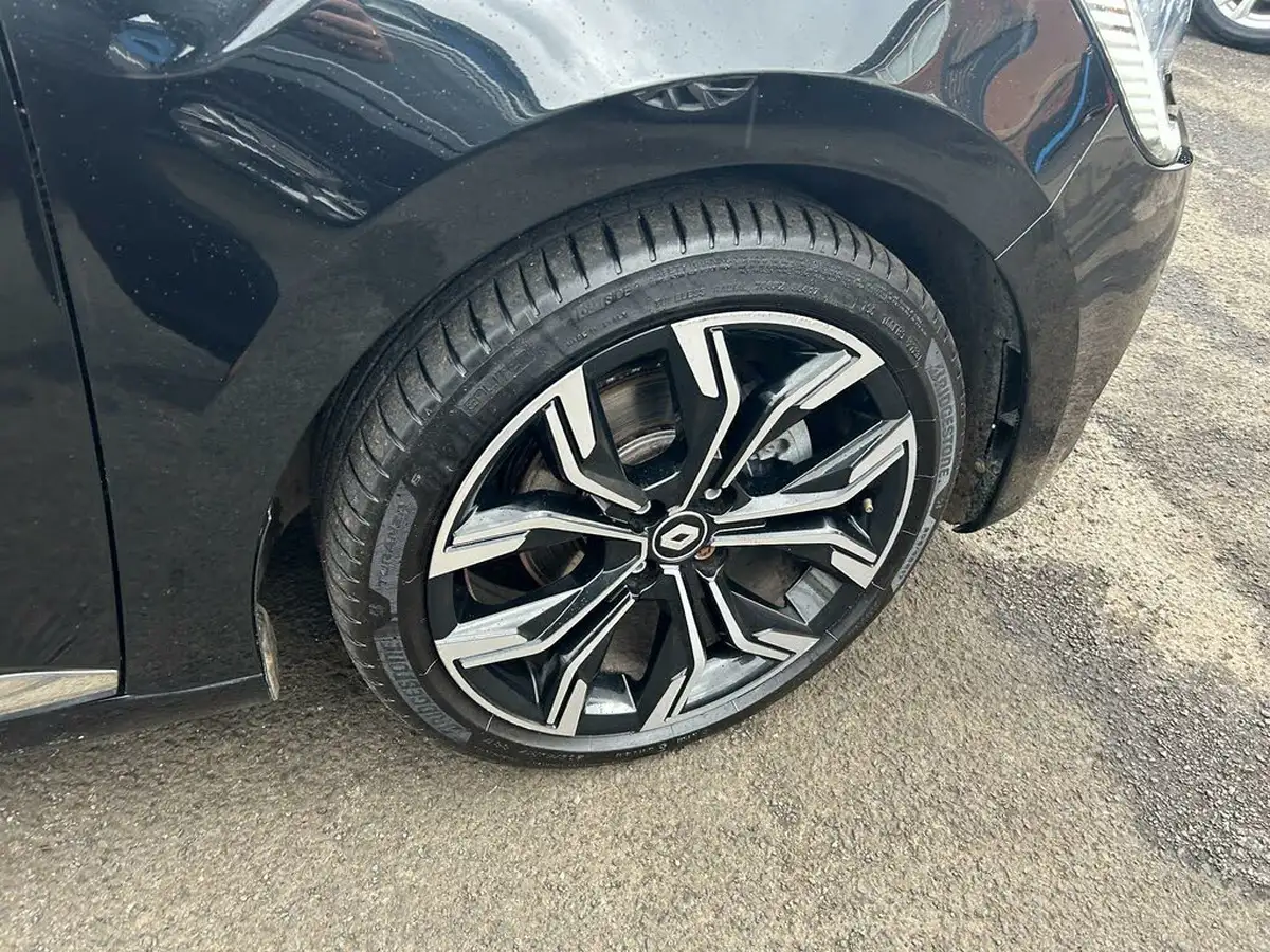 2022-renault-clio-16-techno-big-18