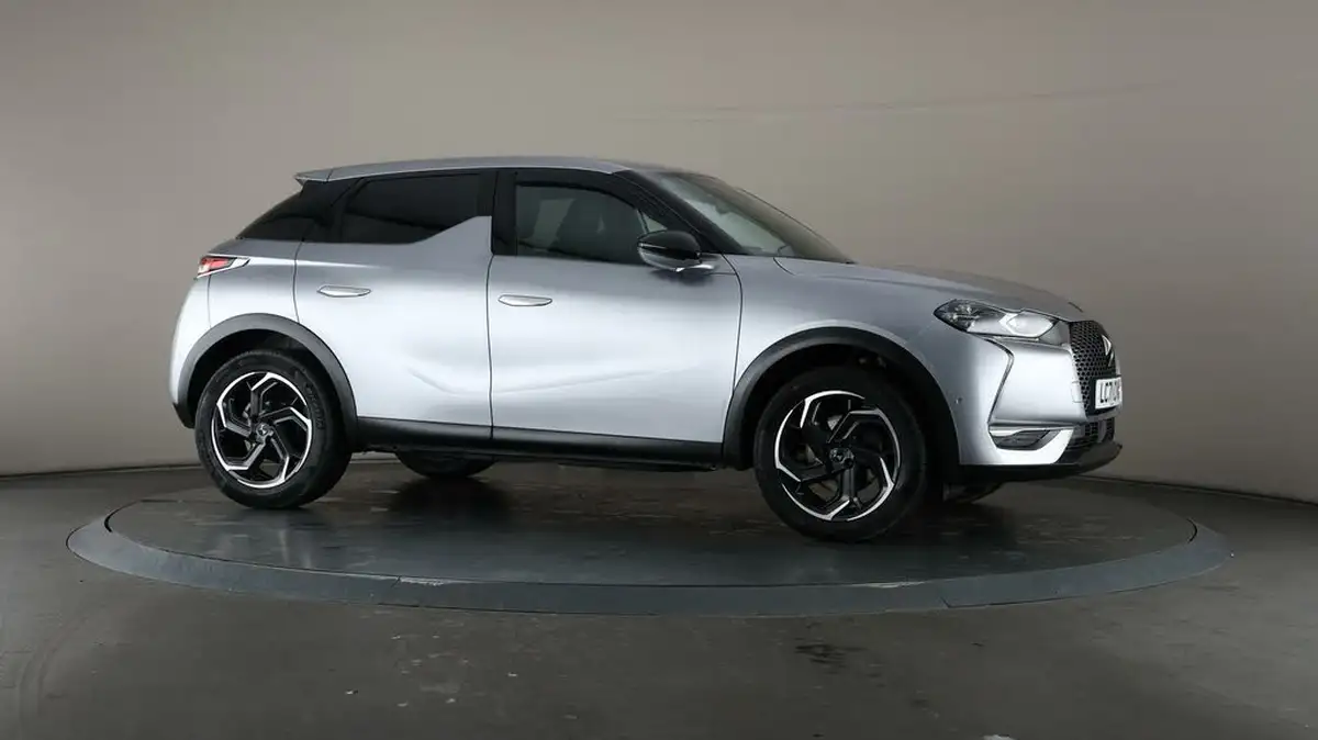 2021-ds-ds-3-crossback-12-puretech-ultra-prestige-155ps-big-49