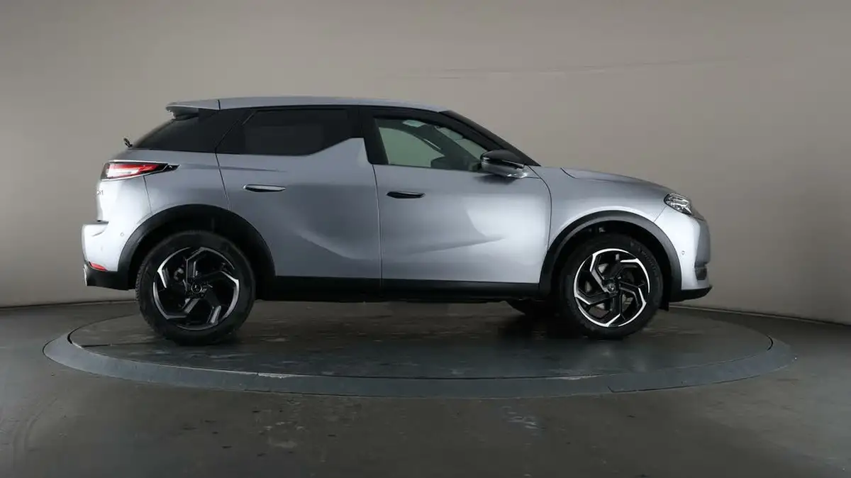 2021-ds-ds-3-crossback-12-puretech-ultra-prestige-155ps-big-53